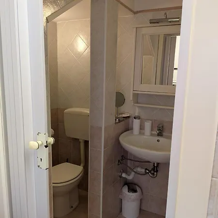 Libeccio House-relax E Stile A Due Passi Dal Mare