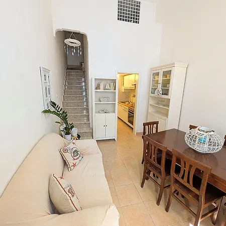 Libeccio House - Relax Con Balcone Privato Ad Avola